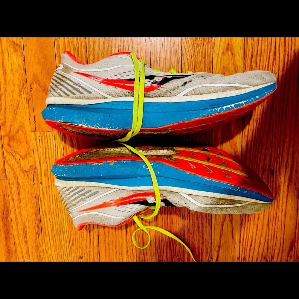 Men’s saucony sneakers